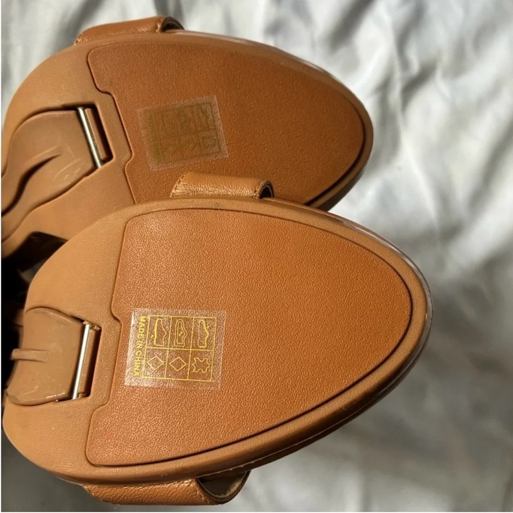 Pashion Footwear Brown Heels - Picture 2 of 4